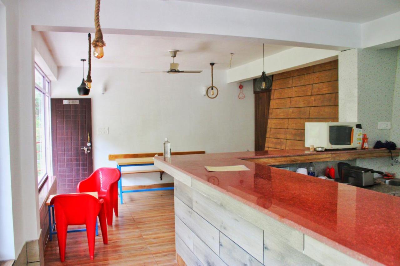 The Stream Side Hostel มัสซูรี ภายนอก รูปภาพ