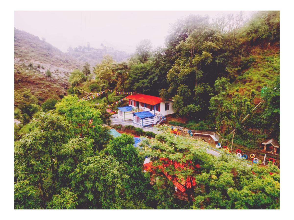 The Stream Side Hostel มัสซูรี ภายนอก รูปภาพ