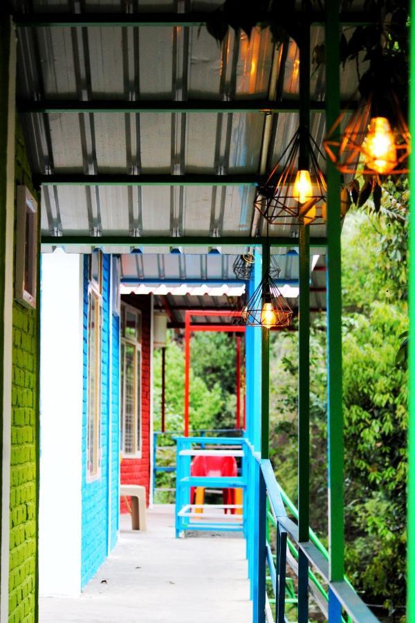 The Stream Side Hostel มัสซูรี ภายนอก รูปภาพ