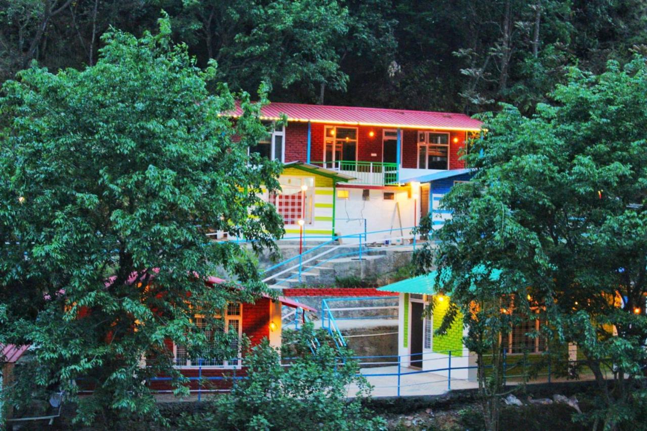 The Stream Side Hostel มัสซูรี ภายนอก รูปภาพ