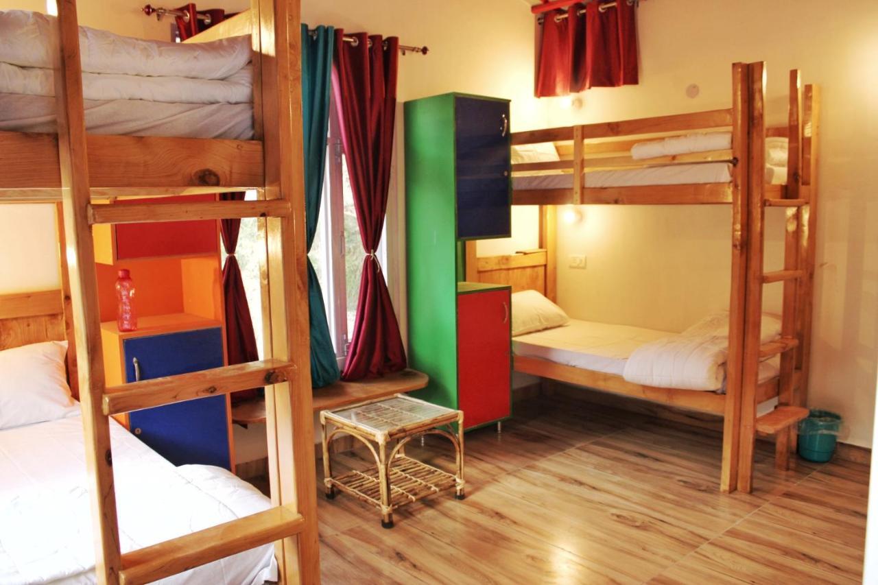 The Stream Side Hostel มัสซูรี ภายนอก รูปภาพ