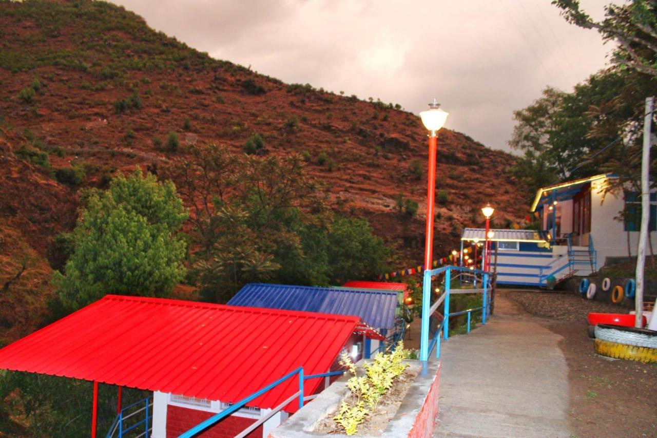 The Stream Side Hostel มัสซูรี ภายนอก รูปภาพ